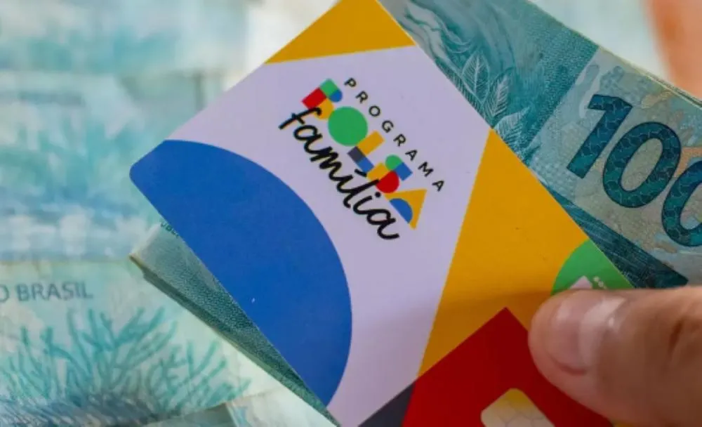Saiba que horas o Bolsa Família cai na conta amanhã