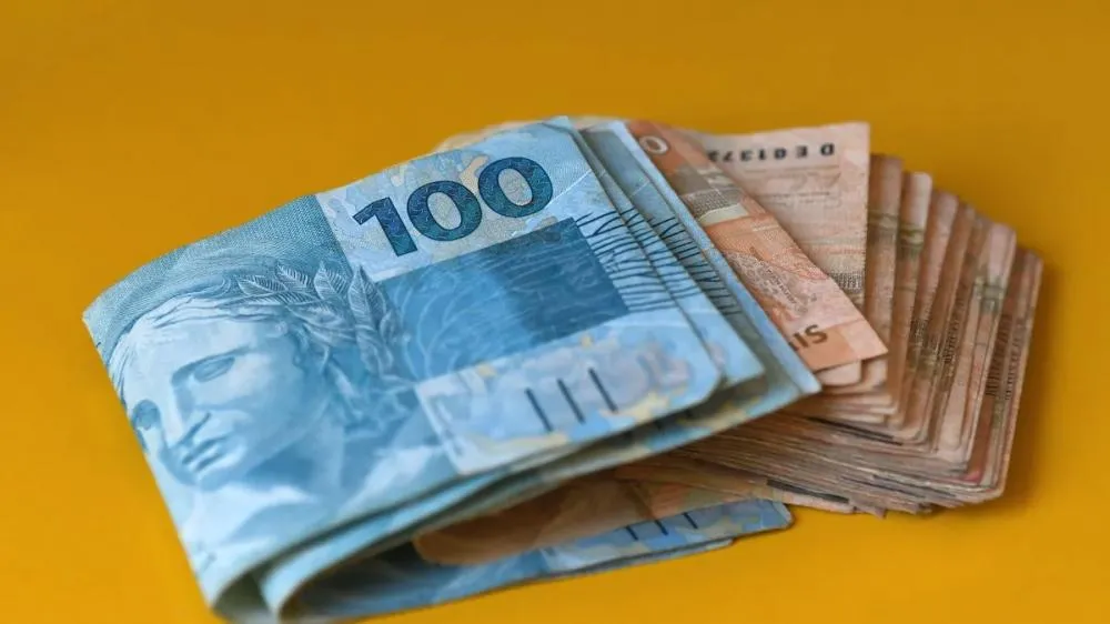 Saiba se você tem direito a pegar R$6 mil de empréstimo do Bolsa Família