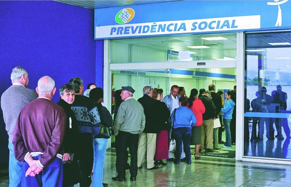  INSS: Novas Regras Facilitam a Aposentadoria para Mulheres