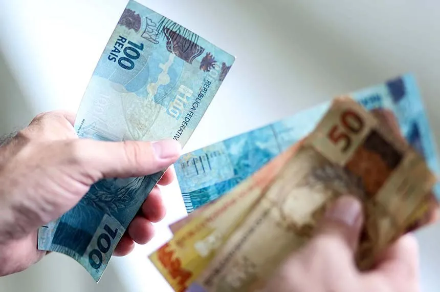 Governo oferece auxilio de R$3000,000 reais: Saiba como conseguir