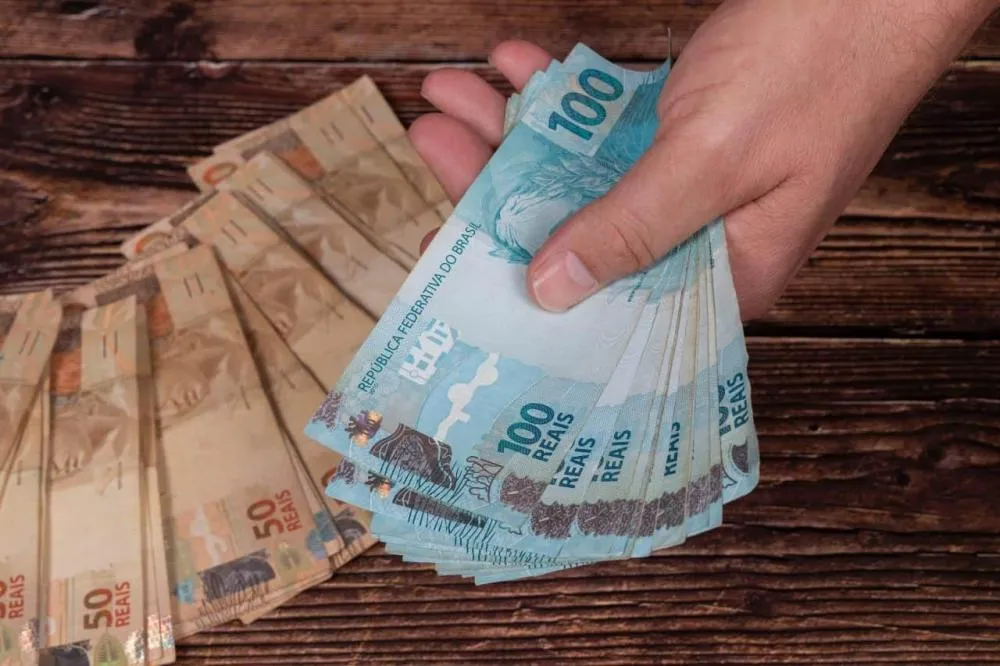 Bolsa Família: O que fazer se receber uma intimação para devolver valores indevidos