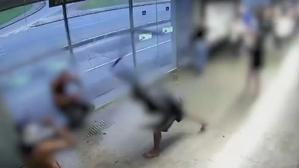 Polícia indicia cinco suspeitos de espancar e esfaquear homem em estação