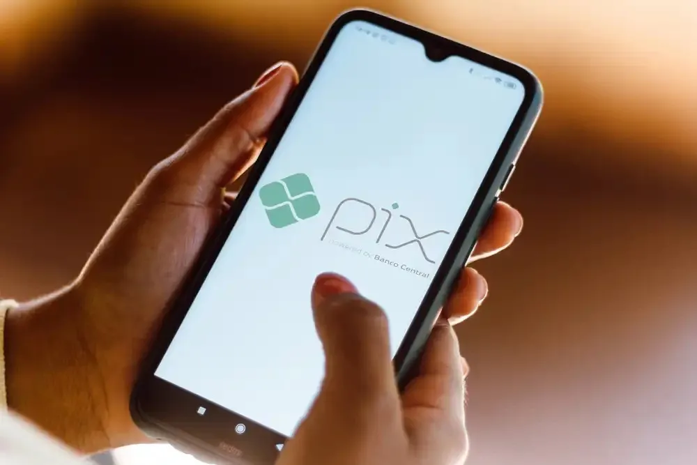 Pix vai começar a ser taxado? Saiba mais