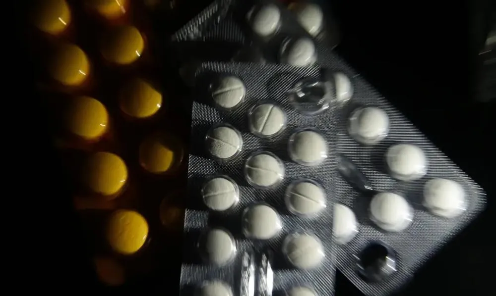 Lei que zera impostos para medicamentos importados é aprovada