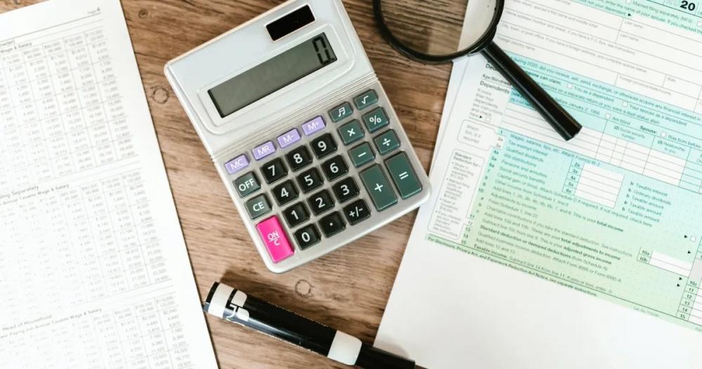Descubra se Seu Nome Está 'Sujo': Consultas Online e Práticas para Regularização