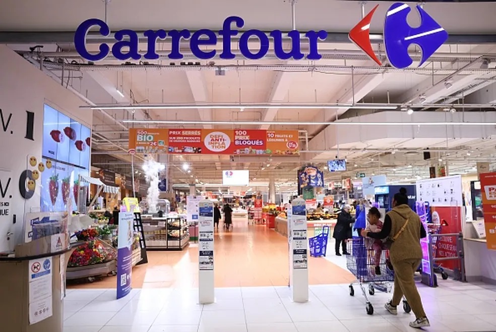Carrefour no Brasil: Desafios Financeiros e Estratégias para o Futuro