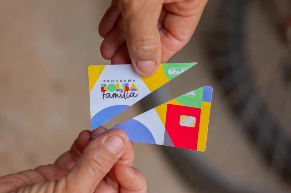 Revisão de Cadastros e Bloqueio de Benefícios para Garantir a Eficiência do Programa Social