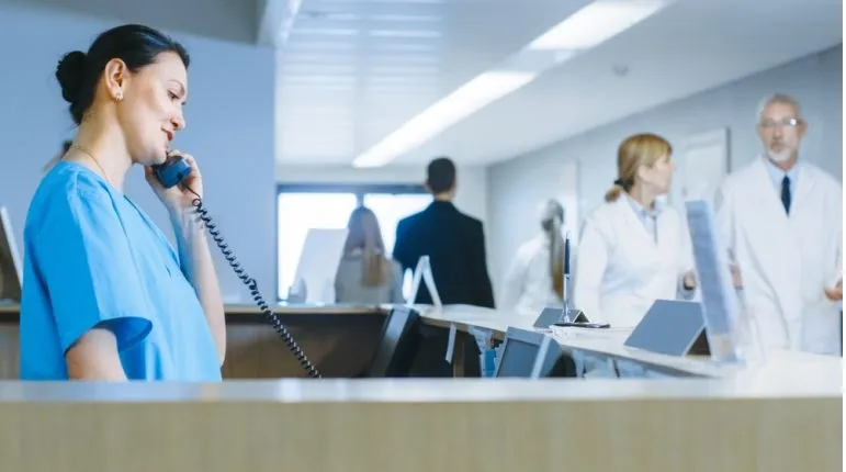 Quem trabalha em hospital tem direito a aposentadoria especial? Confira!