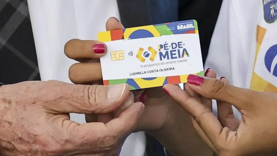 Veja como se cadastrar no Pé-de-Meia!