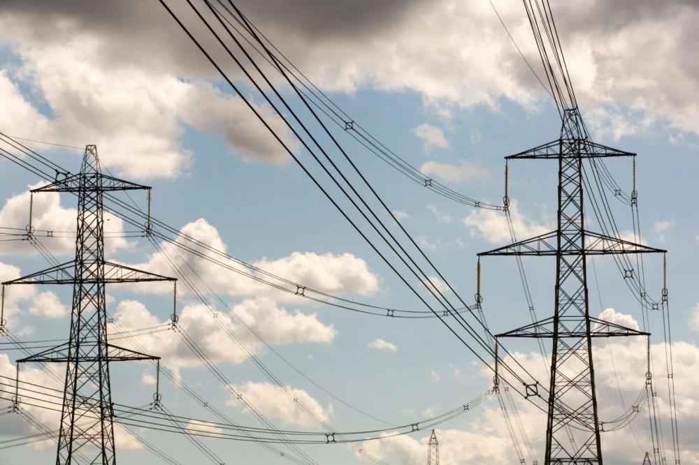 Famílias brasileiras podem ganhar descontos na energia; veja como