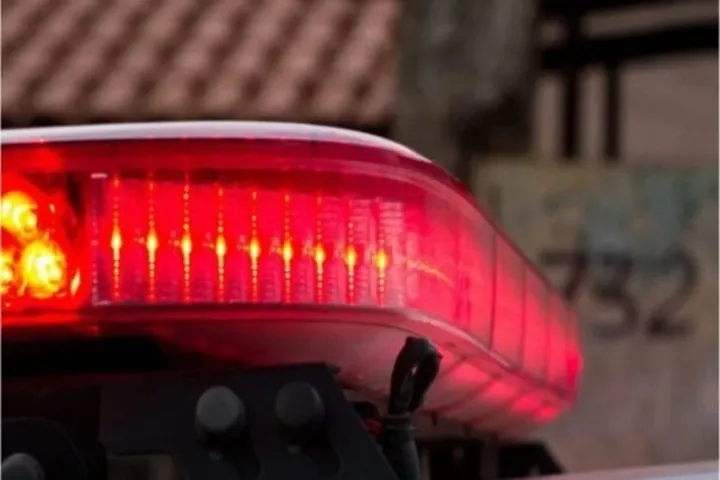Recém-nascido com cordão umbilical é encontrado morto em saco