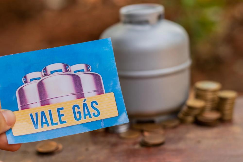Bolsa Família e Auxílio Gás de Abril: Tudo o que Você Precisa Saber
