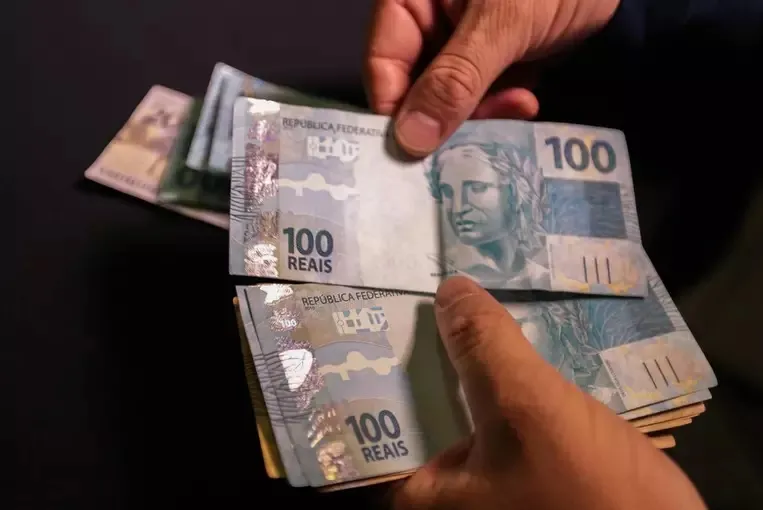 Governo vai dar bônus especial de R$102 para os beneficiários do Bolsa Família; Veja como conseguir!