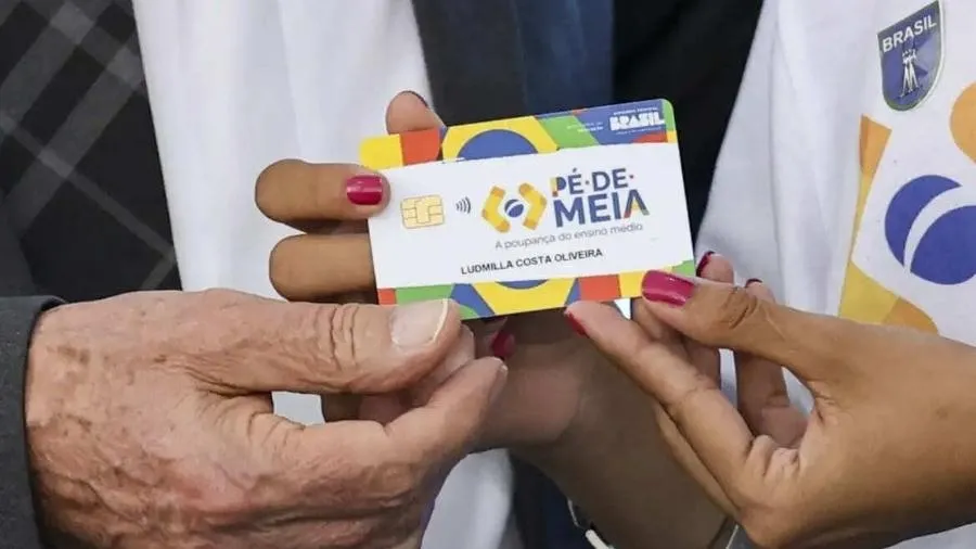 Programa Pé-de-Meia: Saiba como receber R$ 3.000 pelo Caixa Tem!