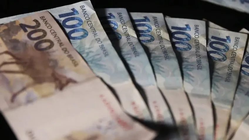 O novo Valor do salário mínimo de R$ 1.994,56 surpreende brasileiros!