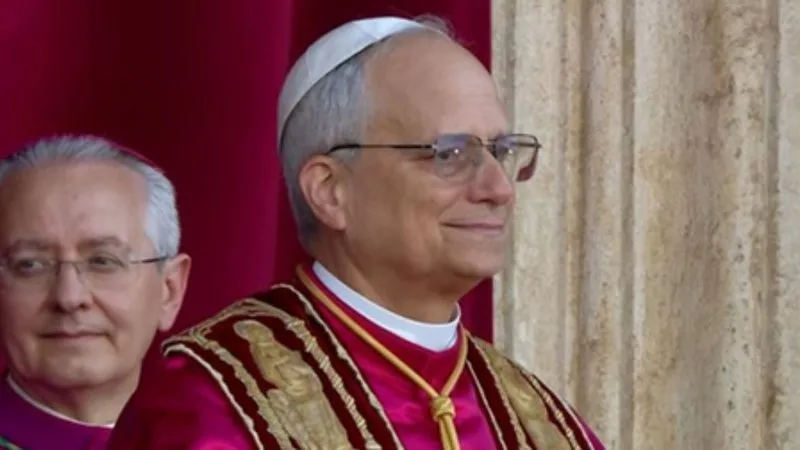 Papa Leão tem diagnóstico de câncer confirmado pelo Vaticano