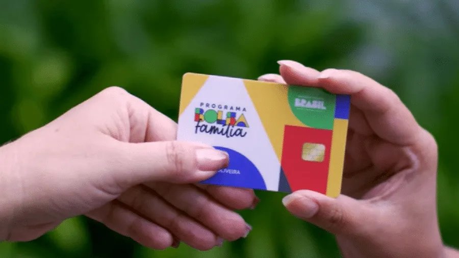 Bolsa Família: Pagamentos de Maio Sofrem Ajuste por Conta de Feriado Nacional