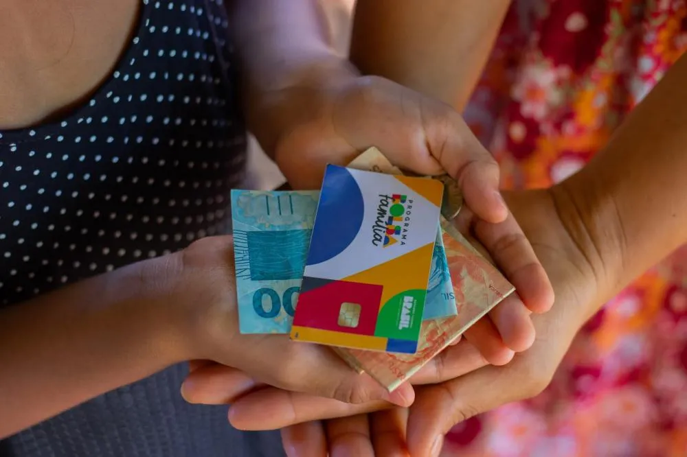 FOI CONFIRMADO HOJE! Junho terá Pagamento extra do Bolsa Família Confirmado
