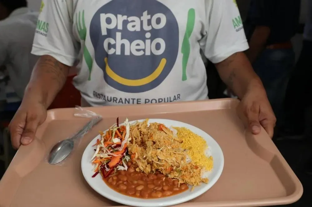Veja se você tem direito ao Programa Prato Cheio para receber auxílio de R$250,00